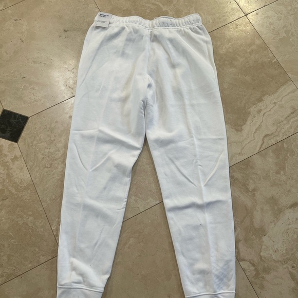 Nike New Womens Sportswear Jogger - Picture 3 of 4